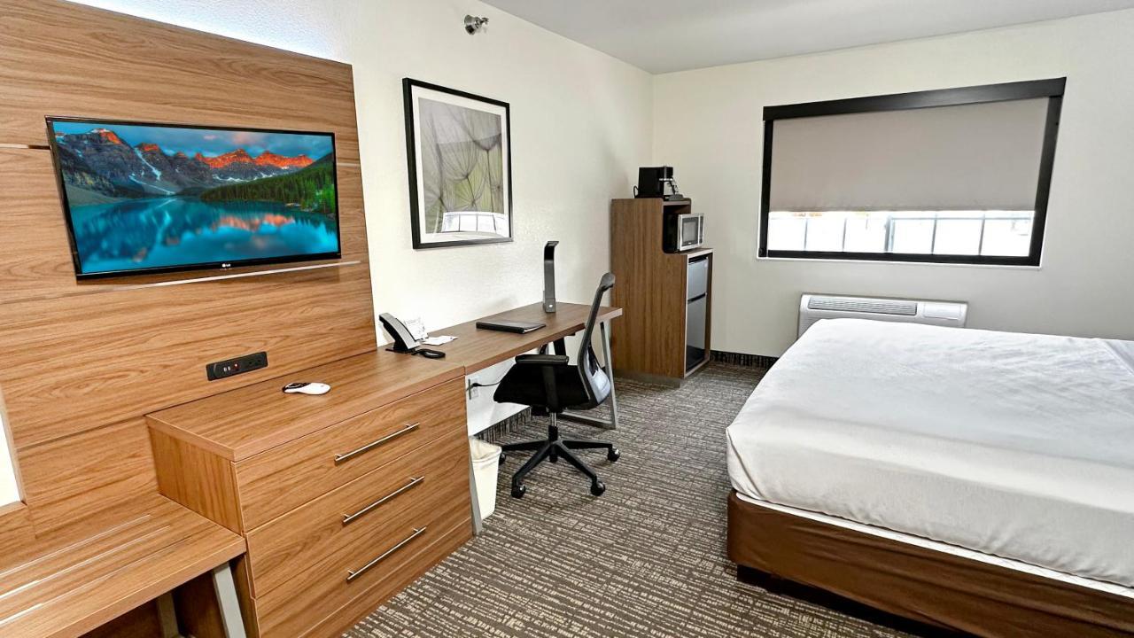 Estherville Hotel & Suites المظهر الخارجي الصورة