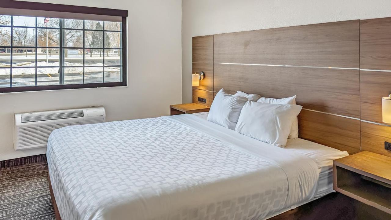 Estherville Hotel & Suites المظهر الخارجي الصورة